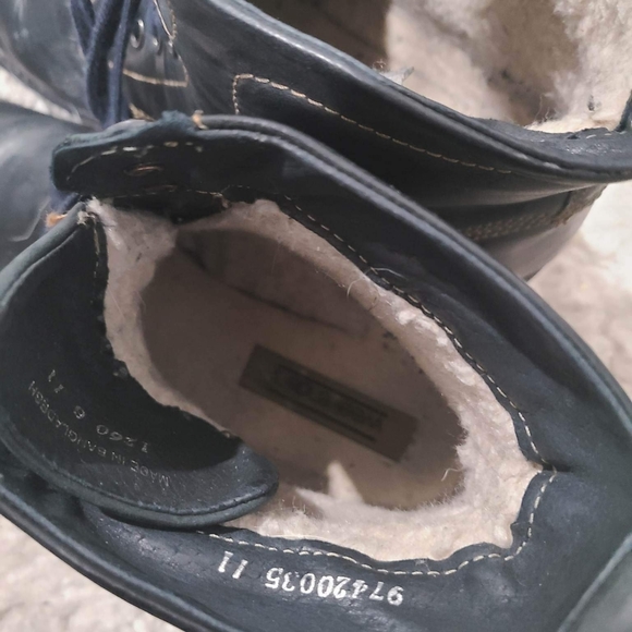 Red Wing Weekender Boots - Picture 5 of 6